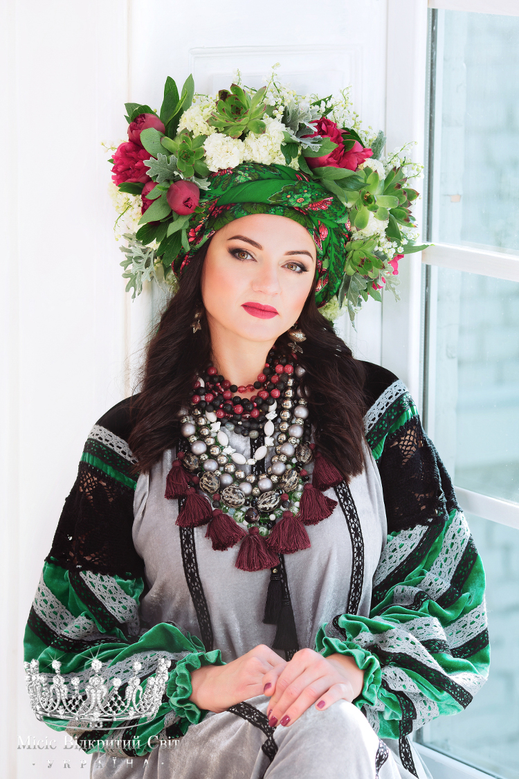 №7. Анна Окрема